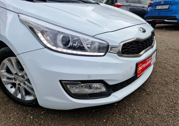 Kia Pro_cee'd cena 37900 przebieg: 159000, rok produkcji 2013 z Golina małe 781